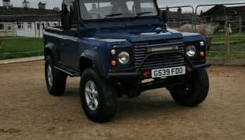 Landrover defender  90 300tdi