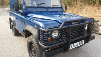 Land Rover Defender 90 Td5   2001   1 Former keeper   Last owner 17 years