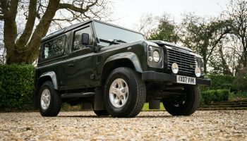 2007-Land-Rover-Defender-90-XS