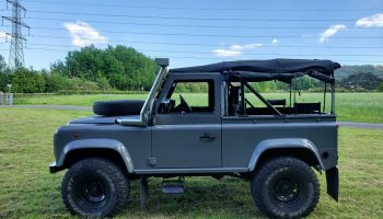 REFURBISHED AND UPGRADED DEFENDER 90 300 TDI SOFT TOP "BIG FOOT