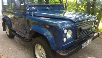 Land Rover Defender 90 Td5 6 seater  12 mths mot with no advisories