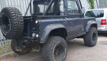 Landrover defender 90 pickup