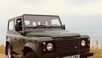 Land Rover Defender 90 2.4 TDCI