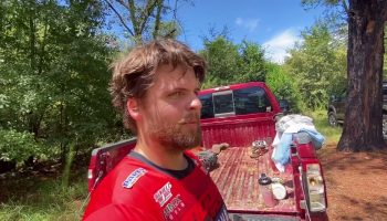 Offroad vs. moto Steward Baylor Evan smith