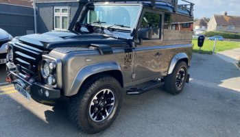 Land Rover defender 90 23000 miles no air con 2014