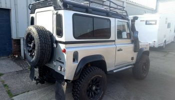 2008 LANDROVER DEFENDER 90 2.4 TDCI HARDTOP – LOADED WITH EXTRAS – NEVER DAMAGED