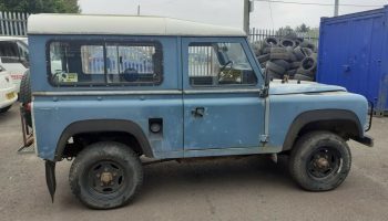 Land-rover defender 90 4c 1985 petrol