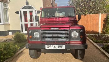 Landrover Defender 90 TD5 County Stationwagon