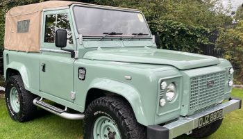 Land Rover defender 90 td5 heritage