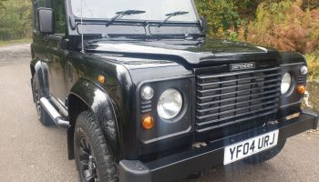 Land Rover Defender 90 Td5 County station wagon  2004  Low Miles    SUPERB LANDY