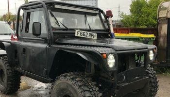 LANDROVER DEFENDER 90 TRAY BACK OFF-ROAD READY